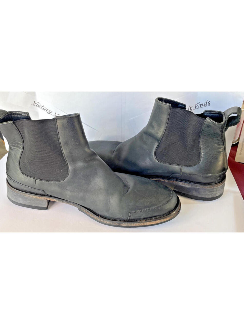 Used Nike Air size 10M model C11058 F112 Black boots